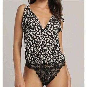 Intimately Free People Bare It All Leopard Tank Bodysuit Women's Large Lace NWT